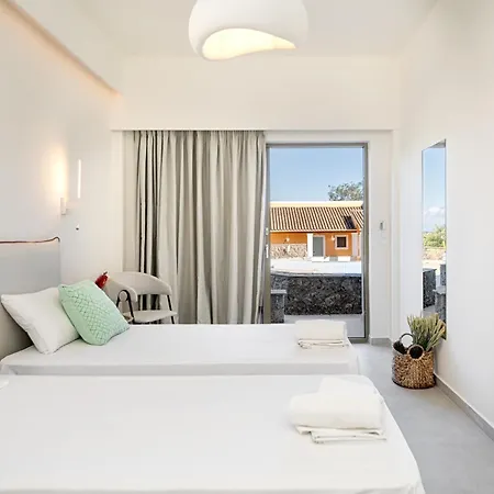 Apartmanhotel Little Corfu 3*