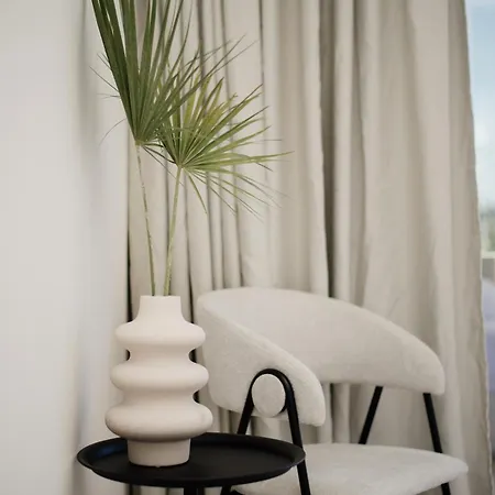 Little Corfu Ξενοδοχείο με διαμερίσματα 3*