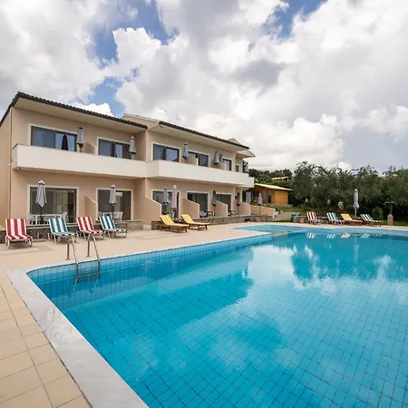 Little Corfu Δασιά