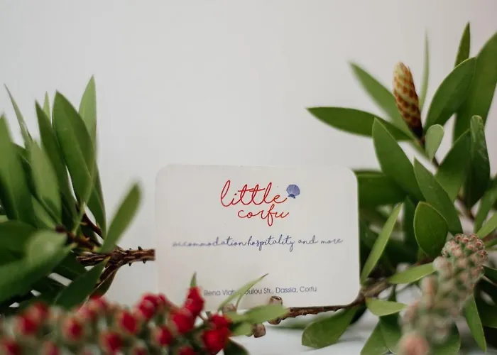 Little Corfu アパートホテル ダシア